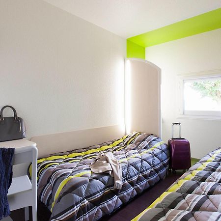 Tip Hotel Cambrai Ex Hotel F1 ภายนอก รูปภาพ